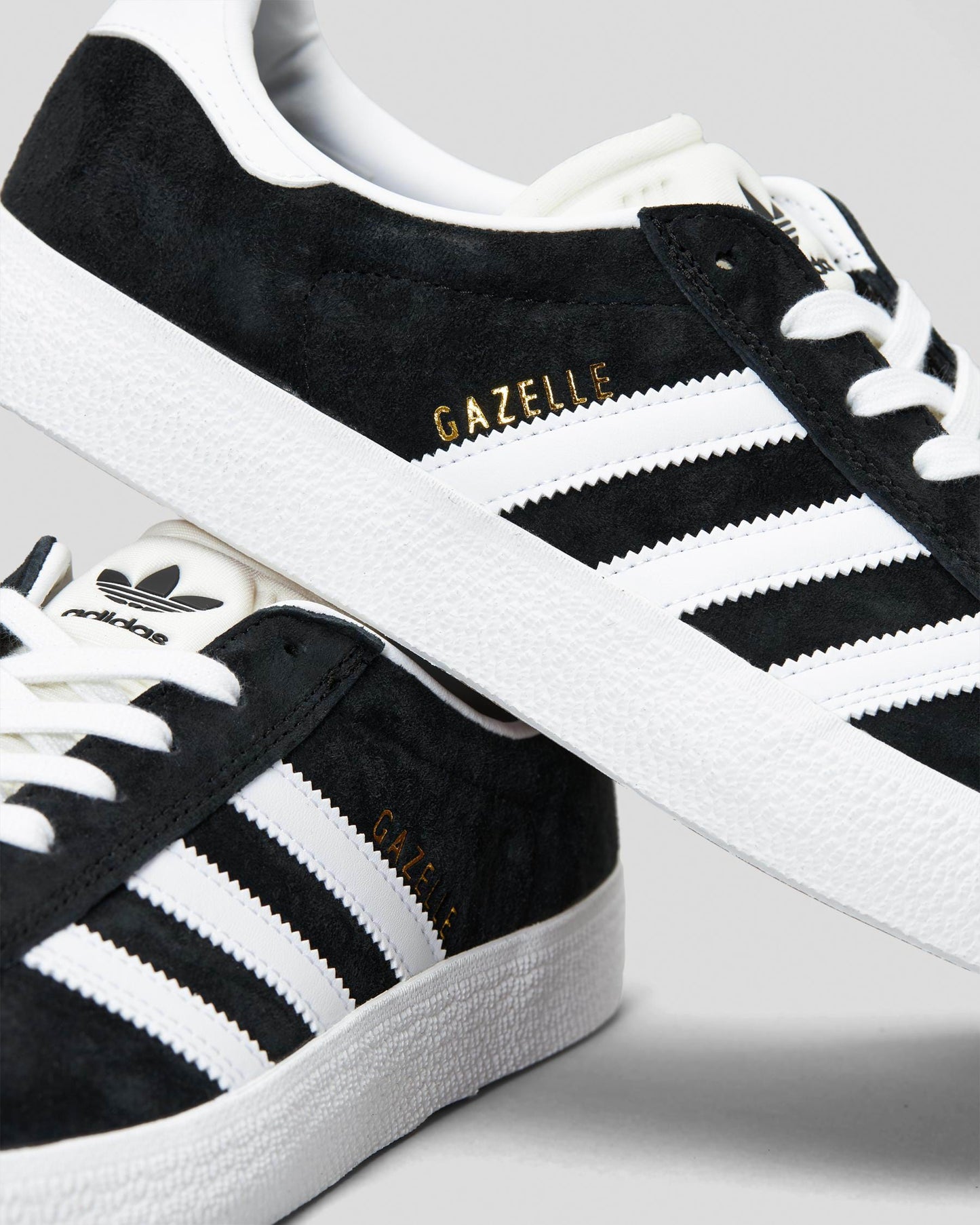 Adidas - Gazelle ADV - Black/White/Gold